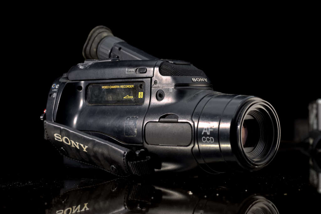 SONY CCD-FX280E Film Cinema Video Camera - (No Battery, No Charger)