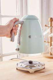 Retro Kettle in Blue,Cream,Black,Red