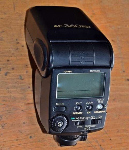 Pentax AF-360FGZ flash