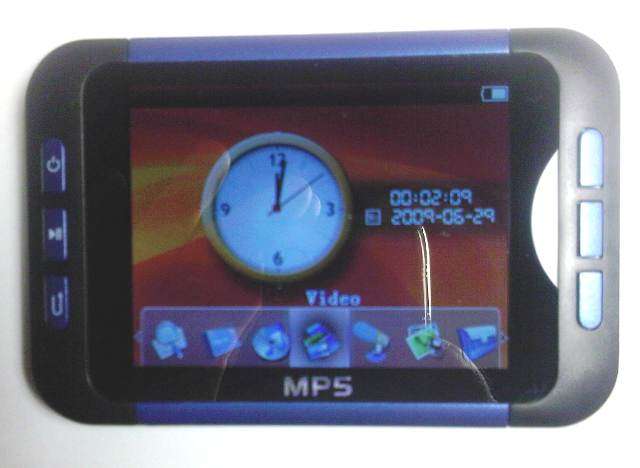 New 3.5" MP5 Player 2GB MP3 MP4 MP5 rmvb Video Player