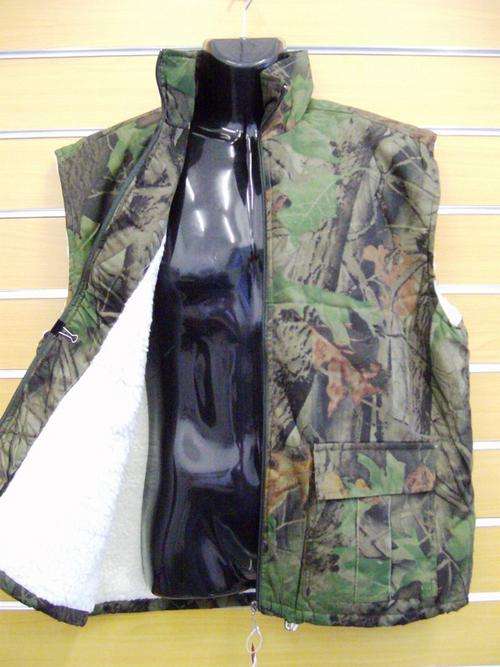 Camo/Sleeveless Hunting Jacket