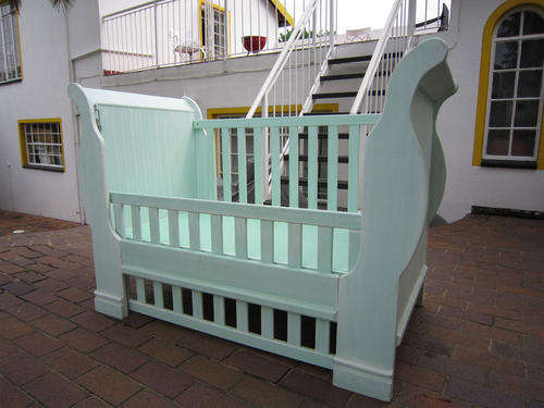 WHITE  LARGE SLEIGH COT & NEW MATTRESS - PIC TAKEN B4 FRESHLY PAINTED