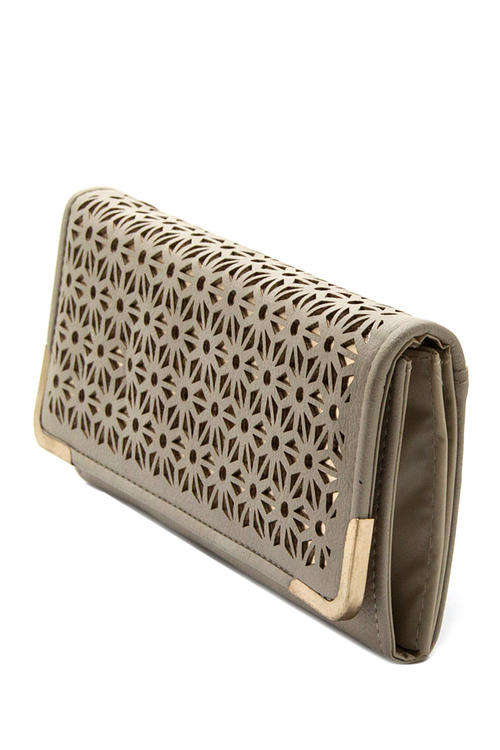 STUNNING CUT OUT PATTERN CREAM PURSE - MATCHING BOWLER BAG AVAILABLE