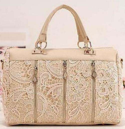 "PERFECT WINTER ACCESSORY" -  CREAM LACE DETAIL HANDBAG - ELEGANT