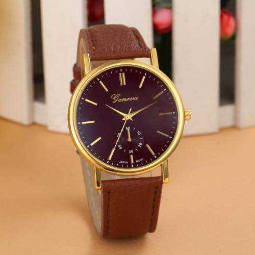 WOMANS GENEVA CLASSIC LOOK BROWN FACE AND STRAP QUARTZ ANALOG WRIST WATCH