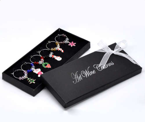 PERFECT GIFT OR FOR XMAS ENTERTAINMENT! CHRISTMAS IN JULY!! BOX SET OF 6 WINE GLASS CHARMS