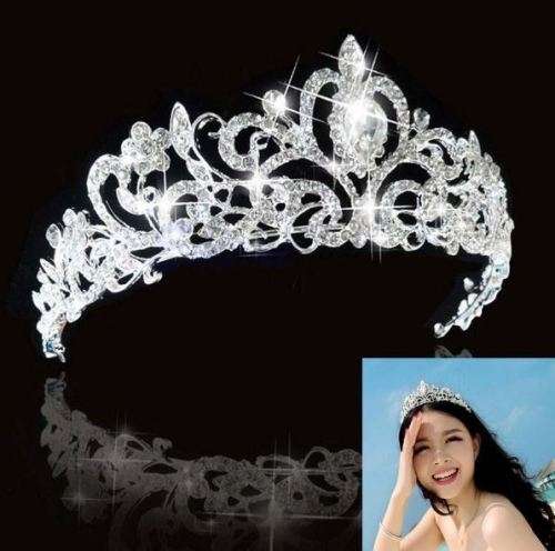 ABSOLUTELY STUNNING - BEAUTIFULLY CRAFTED BRIDE'S CRYSTAL TIARA!!!