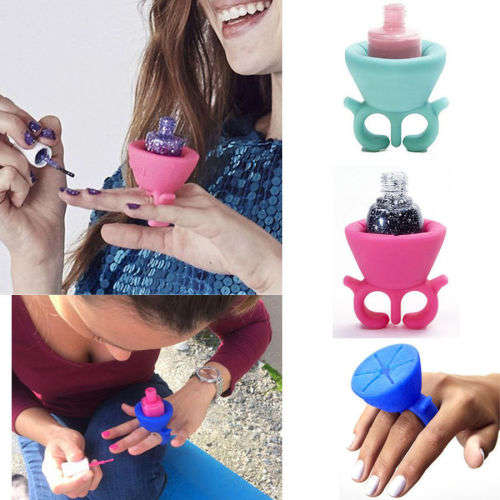 BLUE NAIL POLISH BOTTLE HOLDER - FITS ON YOUR FINGER TO PREVENT SPILLING AND SMUDGING