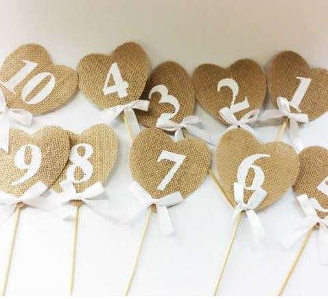 10 x WEDDING DECOR  SHABBY CHIC - TABLE NUMBERS - BURLAP / HESSIAN  HEARTS AND WHITE LACE NUMBERS
