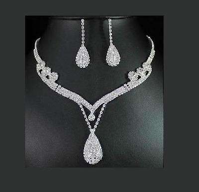 STRIKING BOXED JEWELLERY SET  - BRIDAL JEWELLERY -  NECKLACE AND EARRING  ACCESSORY SET
