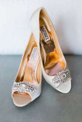 SHOE JEWELLERY  -TURN ANY SHOES INTO BRIDAL SHOES BY USING THESE BRIDAL SHOE CLIPS AND YOUR OWN BOW