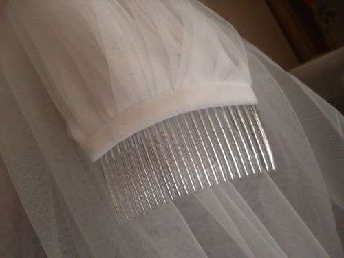 WHITE 1 TIER STUNNING ELBOW LENGTH BRIDE'S VEIL WITH LACE AND CRYSTALS - ALSO IN IVORY
