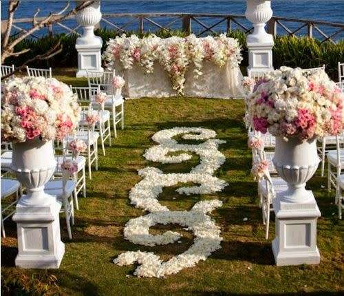 1000 WHITE SILK  ROSE PETALS - SEE BABY YELLOW PETALS FOR 2ND OPTION OF IVORY