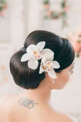 WHITE ORCHID BRIDAL HAIR CLIP - PERFECT FOR BEACH WEDDING - LOVELY FOR BRIDE OR BRIDESMAID HAIRDO