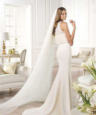 WHITE 3M   FULL LENGTH  SOFT FLOWING  CATHEDRAL VEIL WITH COMB  -INCLUDES  COMB