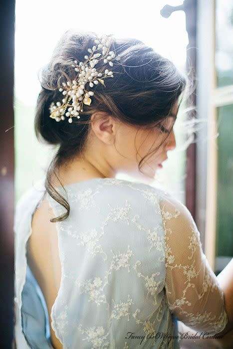 GORGEOUS BRIDAL PEARL FLOWER HAIRPIN - AMAZING HAIR ACCESSORIES