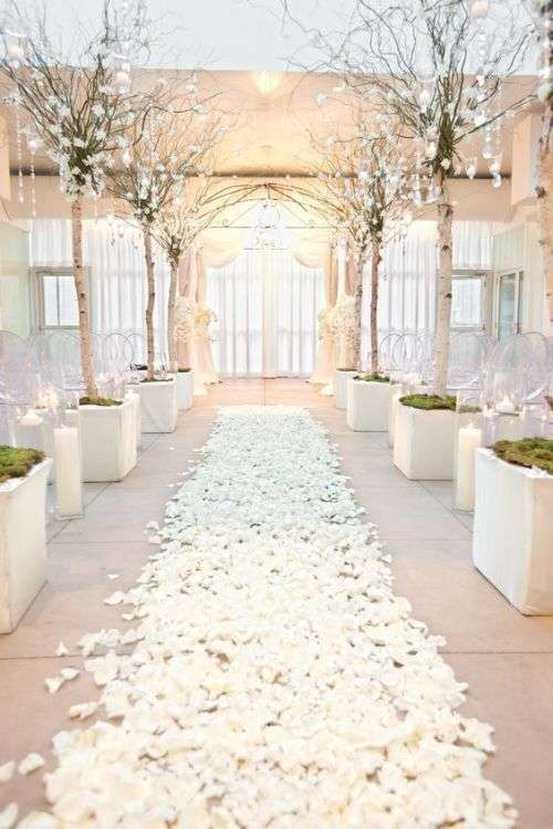 1000 WHITE SILK  ROSE PETALS - SEE BABY YELLOW PETALS FOR 2ND OPTION OF IVORY
