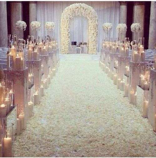 1000 WHITE SILK  ROSE PETALS - SEE BABY YELLOW PETALS FOR 2ND OPTION OF IVORY