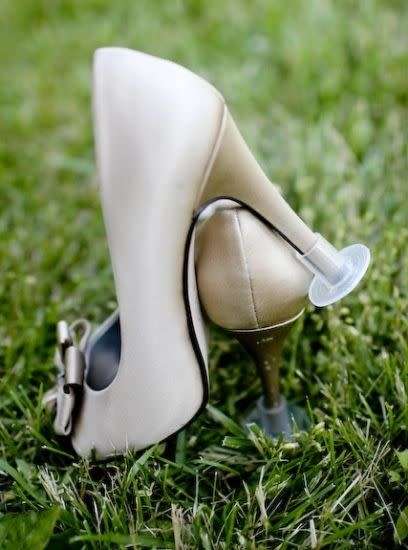 1 PAIR CLEAR SHOE HEEL PROTECTORS - PREVENTS HIGH HEEL SHOES FROM SINKING INTO GRASS OR PAVING