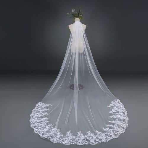 PREMIUM QUALITY LUXURIOUS WHITE 3M  WEDDING VEIL WITH COMB LACE EMBROIDERED BORDER ALSO IN IVORY