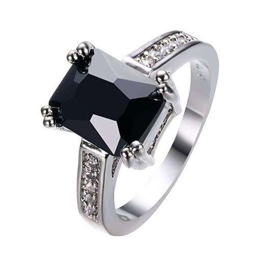 BLACK ONYX AND WHITE TOPAZ CZ ACCENT STONES IN  SILVER PLATED RING - SIZE 10 (U)