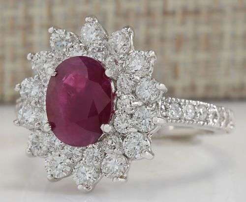 MAGNIFICENT OVAL CUT RUBY AND WHITE TOPAZ CZ  SILVER - RING SIZE 8.5 (Q 3/4)