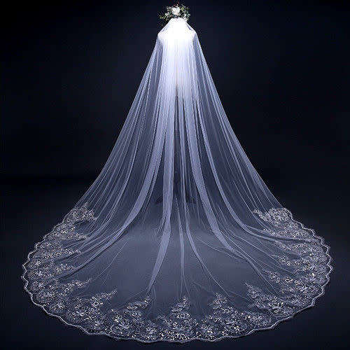 PREMIUM QUALITY LUXURIOUS WHITE 3M  WEDDING VEIL WITH COMB LACE EMBROIDERED BORDER ALSO IN IVORY