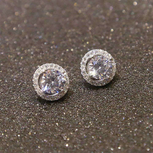 GORGEOUS WHITE SAPPHIRE CZ STONES IN WHITE GOLD PLATED CLUSTER STUD EARRINGS