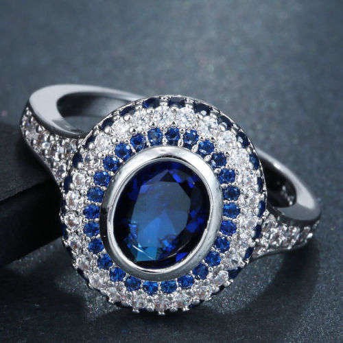 BEAUTIFUL BLUE AND WHITE SAPPHIRE CZ CLUSTER RING HALLMARKED 925 SILVER PLATED  RING SIZE 8  (Q)