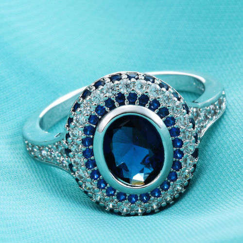 BEAUTIFUL BLUE AND WHITE SAPPHIRE CZ CLUSTER RING HALLMARKED 925 SILVER PLATED  RING SIZE 8  (Q)