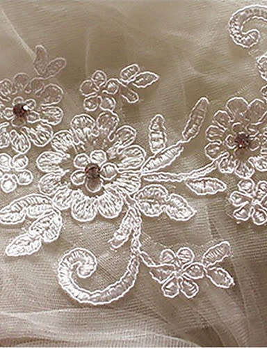 WHITE 1 TIER STUNNING ELBOW LENGTH BRIDE'S VEIL WITH LACE AND CRYSTALS - ALSO IN IVORY