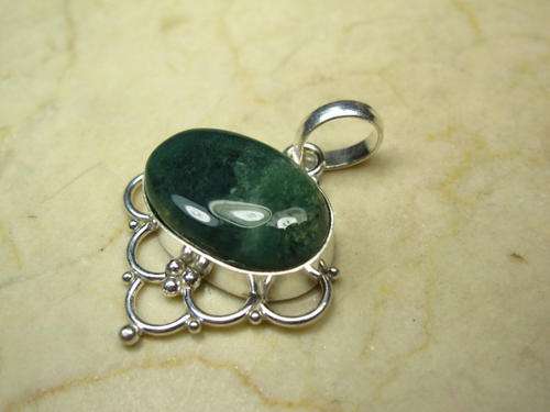 UNIQUE FOXY GREEN MOSS AGATE 925 SOLID SILVER PENDANT