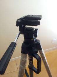 MINOLTA MX777 TRIPOD IN "BOX" large as "NEW"