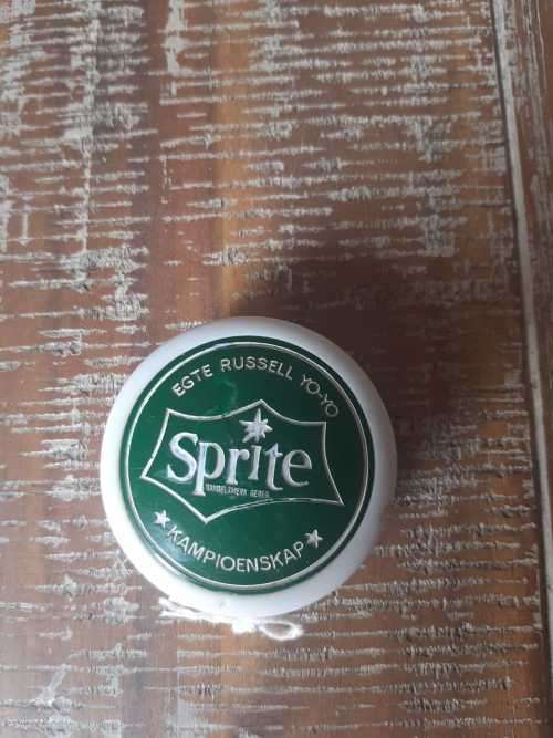 AFRIKAANS SPRITE RUSSEL YOYO