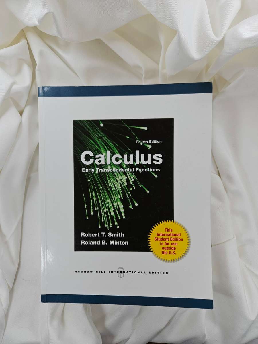 McGraw Hill Calculus Early Transcendental Functions: Fourth Edition by Robert Smith - Paperback