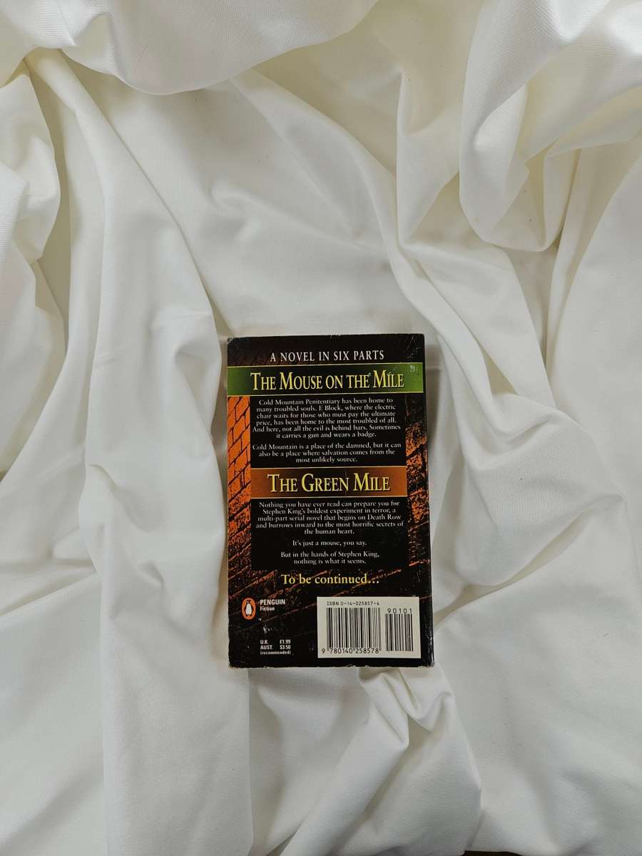 The Green Mile: Part 2 - The Mouse On The Mile by Stephen King - Paperback