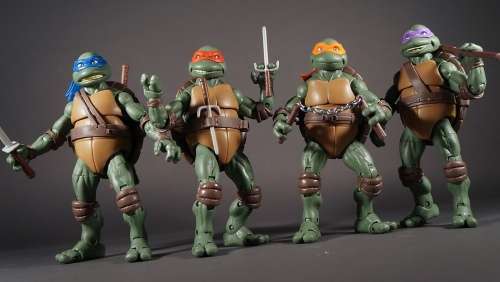 Teenage Mutant Ninja Turtles Figurines - 1990 TMNT - Includes all 4 Turtles (TMNT1)