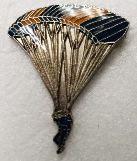 Parachute (Dark Blue/orange) (PIN132)