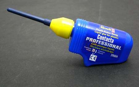 Revell Contacta Liquid Glue 25gm (REV39604)(Revell)