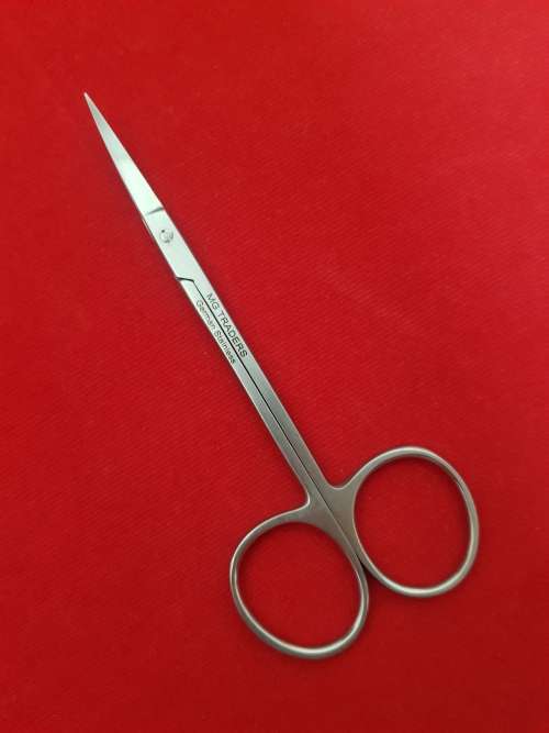 Iris Scissors (12cm) Curved,