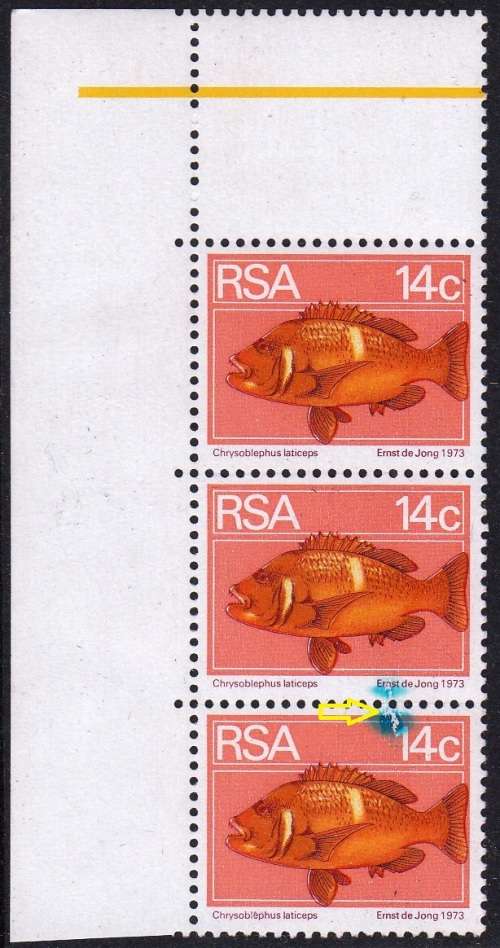RSA 1974: 2nd DEFINITIVE ISSUE 14c STRIP OF 3 MNH (SACC368) - VARIETIES SEE NOTES