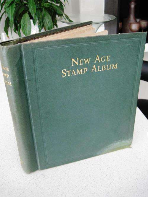 LARGE SIZE GREEN STAMP ALBUM 1936-38: COUNTRIES ALPHABETIC WITH STAMP ILLUSTRATIONS