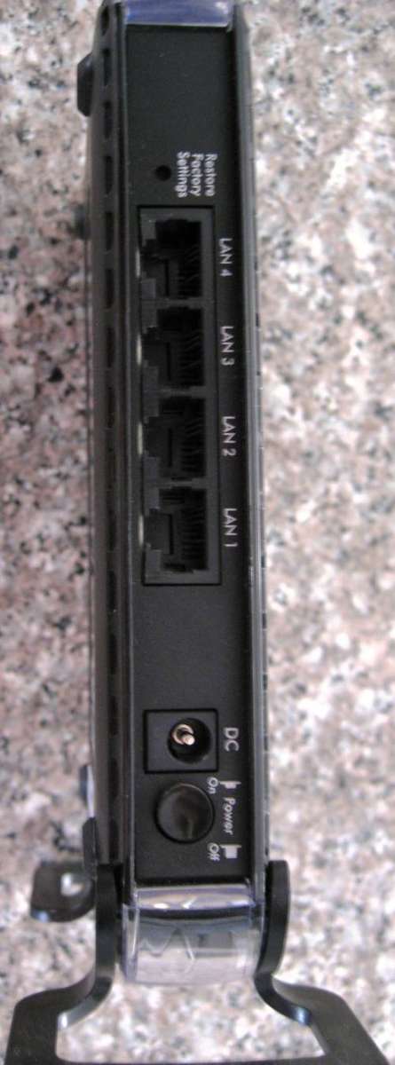 NETGEAR N600 Wi-Fi RANGE EXTENDER MODEL WN2500RP