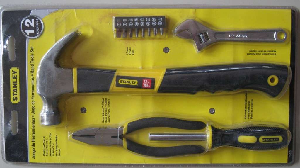 STANLEY 12 PCS HAND TOOL SET