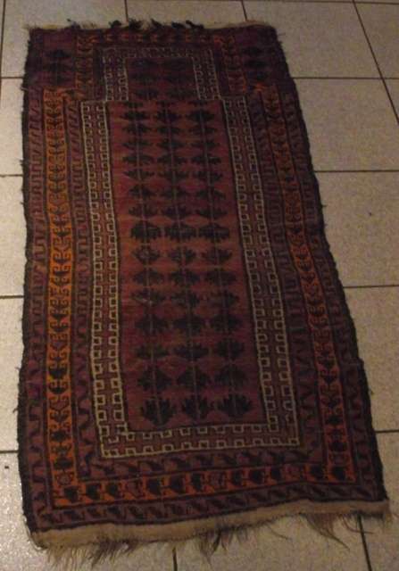 WELL WORN VINTAGE PERSIAN RUNNER