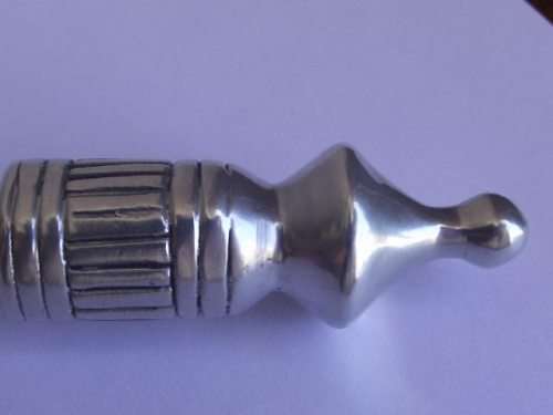 STUNNING CARROL BOYES BREAD KNIFE