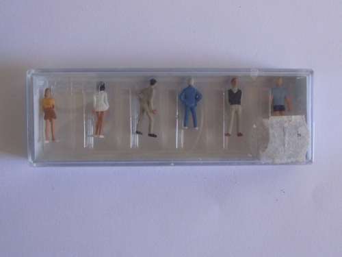 PREISER 14003 BOYS AND GIRLS