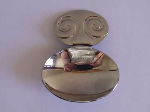 AMAZING CARROL BOYES CLASSIC TEA SCOOP