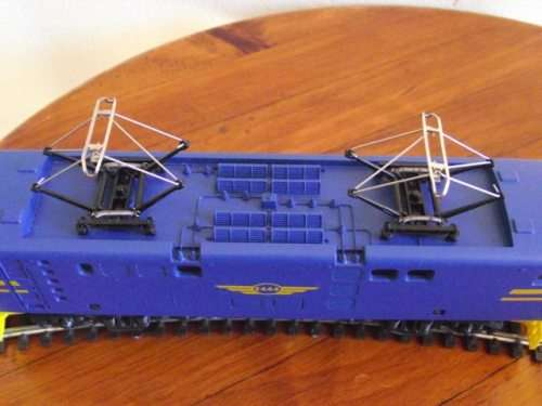 LIMA HO: SAR Class E-5 E444 Blue Train Electric Locomotive in good unboxed condition