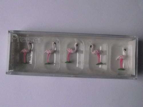 PREISER HO 1:87  FLAMINGOES